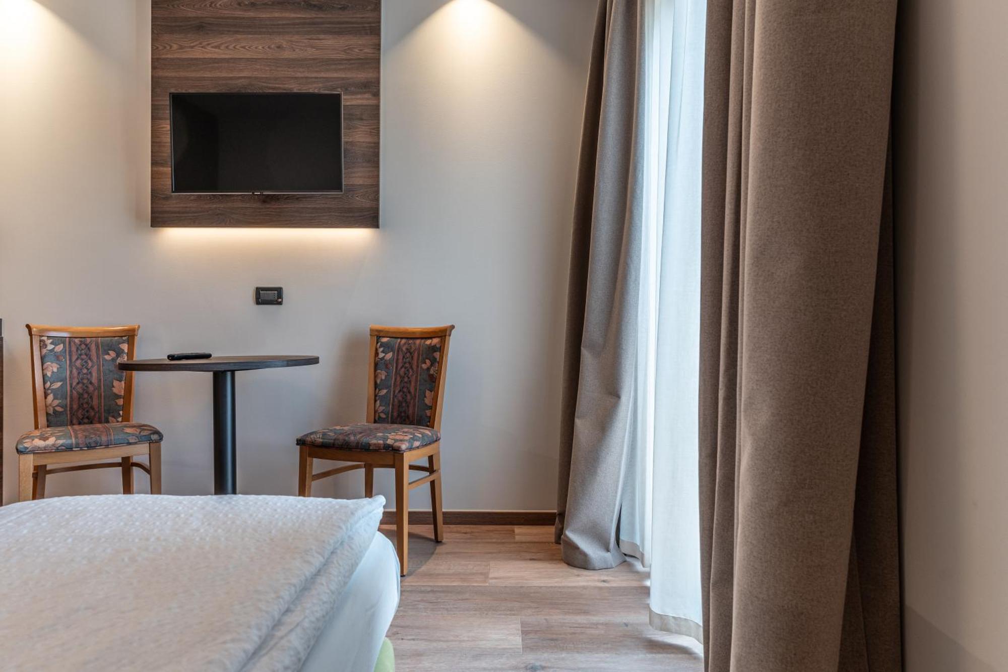 Hotel Ariston Levico Terme Exteriér fotografie